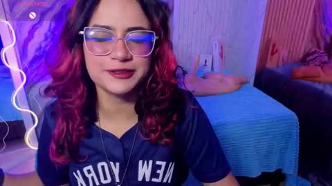 kristen_tay online show from May 14, 2026, 3:13 am