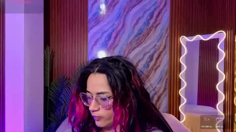 kristen_tay online show from June 7, 2026, 2:48 am