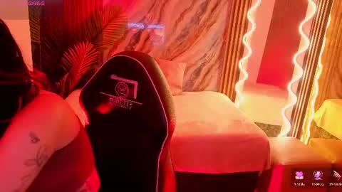 kristen_tay online show from June 9, 2026, 2:45 am