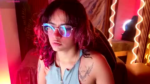kristen_tay online show from June 19, 2026, 2:49 am