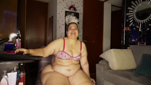 Kristen online show from February 3, 2025, 9:19 am