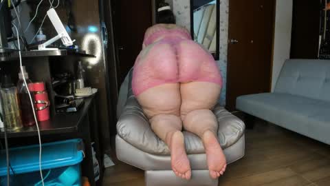 Kristen online show from April 8, 2026, 12:21 am