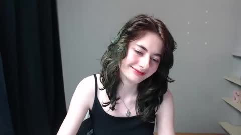 Snapshot of kristi_nas chatting on December 10, 2024, 1:22 pm Kristina online show from December 10, 2024, 1:22 pm