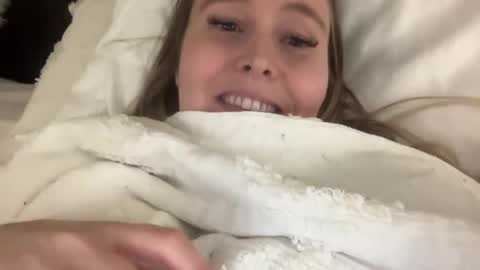 Kristi 3 online show from December 22, 2024, 12:28 am