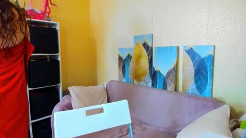 Christina online show from September 21, 2025, 8:05 am