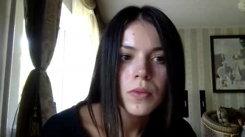 kristinalamour96 online show from September 12, 2025, 9:42 am