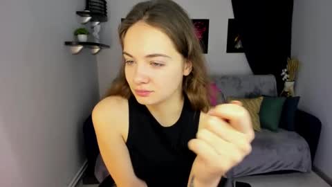 Snapshot of kristinalevis chatting on January 11, 2025, 4:06 am Kristina online show from January 11, 2025, 4:06 am