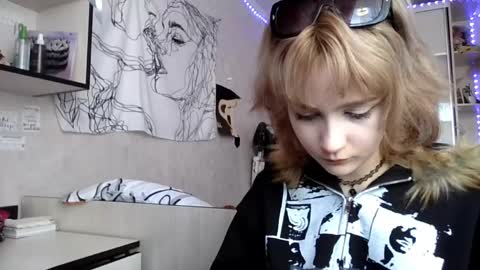 Snapshot of kristycoggins chatting on May 24, 2026, 3:06 pm Kelly online show from May 24, 2026, 3:06 pm