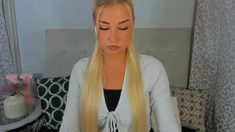 KristyFlowers online show from June 6, 2026, 2:11 pm