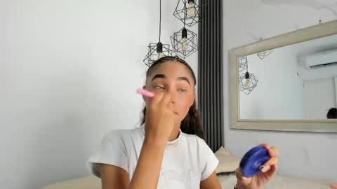 Cristina online show from April 10, 2026, 8:13 pm