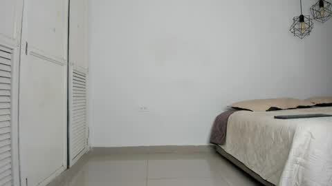 Cristina online show from April 11, 2026, 7:07 pm