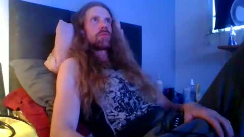 Krullz online show from July 1, 2026, 10:31 pm