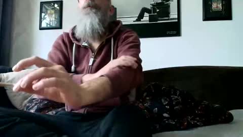 Snapshot of krummersaebel chatting on February 1, 2026, 9:19 am krummersaebel online show from February 1, 2026, 9:19 am