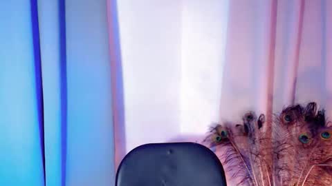 kryplialoveyou online show from February 26, 2026, 12:20 am