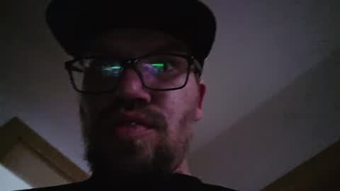 Snapshot of kryptoni18435 chatting on July 5, 2026, 6:37 pm Tommy online show from July 5, 2026, 6:37 pm