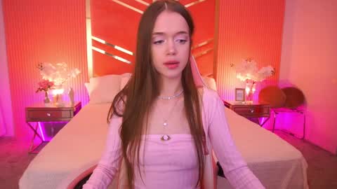 krys_tina online show from April 8, 2026, 6:46 am