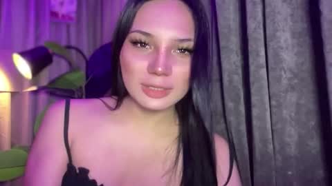 Snapshot of krysslutygirl chatting on April 16, 2026, 10:49 am KRISTINE online show from April 16, 2026, 10:49 am