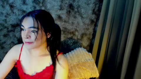 krystal_angel online show from April 24, 2026, 3:42 am