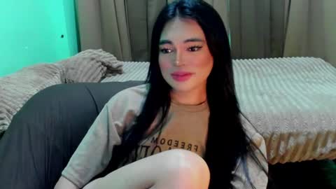krystal_angel online show from June 24, 2026, 8:52 pm