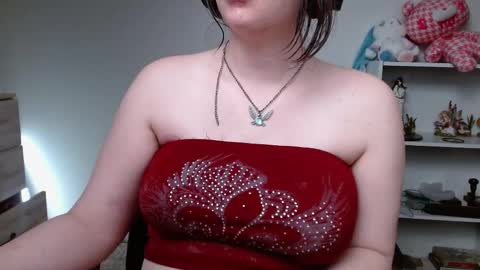 Snapshot of krystalsyxx chatting on May 24, 2026, 2:22 pm Krystal Syx online show from May 24, 2026, 2:22 pm
