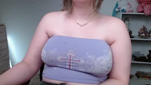 Krystal Syx online show from June 24, 2026, 2:05 pm