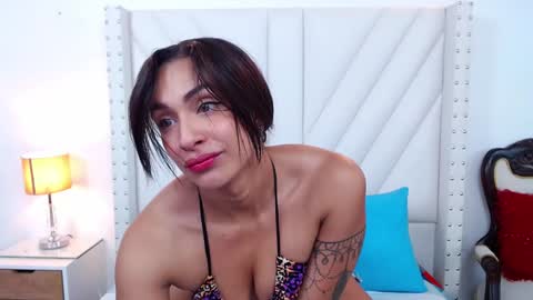 Snapshot of krystenfit chatting on January 28, 2025, 1:38 pm kristenfit online show from January 28, 2025, 1:38 pm