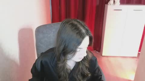 Ksenia online show from May 25, 2026, 1:39 pm