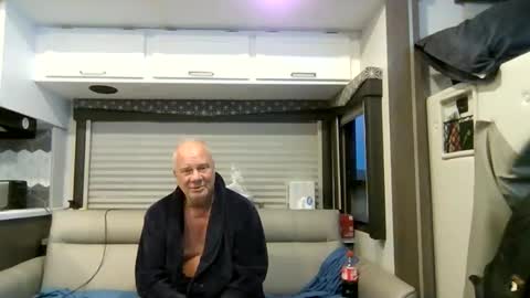 Snapshot of ksloanm chatting on May 7, 2026, 2:17 am rvcamping 2 rvliving online show from May 7, 2026, 2:17 am