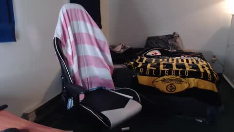 Kuggy online show from April 11, 2026, 9:52 pm