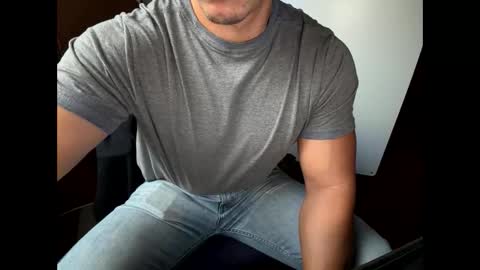 kungfu600 online show from December 18, 2025, 3:07 pm