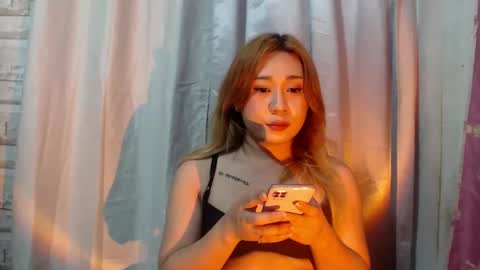 kuntiex online show from February 15, 2025, 6:44 pm