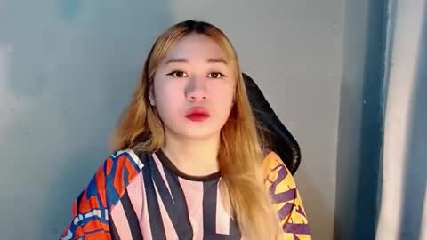 kuntiex online show from September 9, 2025, 8:41 pm