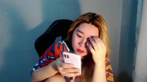 kuntiex online show from September 16, 2025, 2:12 am