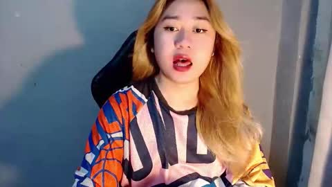 kuntiex online show from October 13, 2025, 4:51 pm