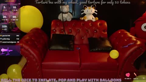 Snapshot of kureiji_fetish chatting on January 5, 2025, 10:10 am Fetiche Woman online show from January 5, 2025, 10:10 am