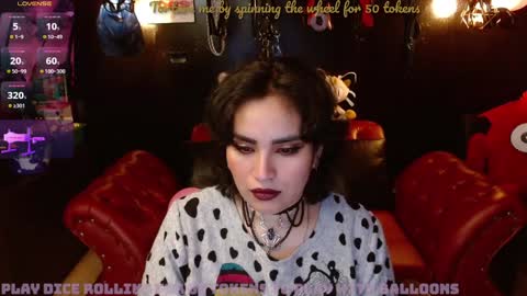 Snapshot of kureiji_fetish chatting on January 20, 2025, 8:52 am Fetiche Woman online show from January 20, 2025, 8:52 am