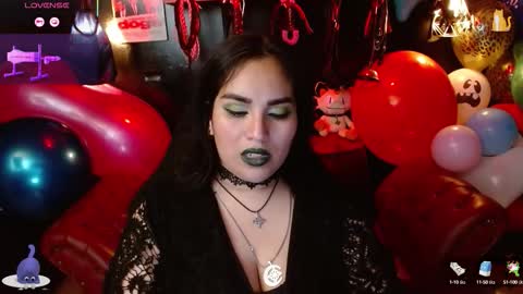 Snapshot of kureiji_fetish chatting on September 8, 2025, 7:35 pm Fetiche Woman online show from September 8, 2025, 7:35 pm