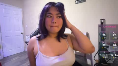 kuromixx444 online show from May 5, 2026, 7:16 am