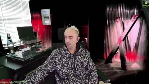 kuruptxxx online show from January 10, 2025, 6:28 pm