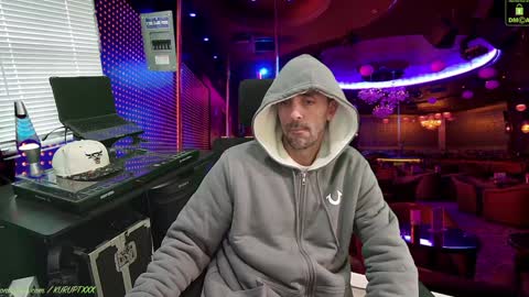 kuruptxxx online show from January 21, 2025, 6:55 pm