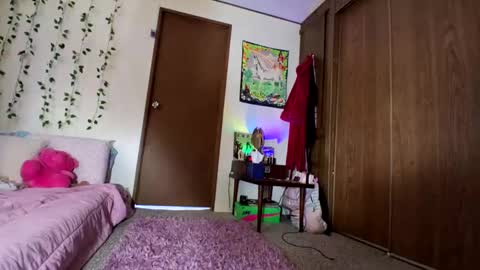 Snapshot of kusshy33 chatting on October 1, 2025, 7:42 pm kusshy33 online show from October 1, 2025, 7:42 pm