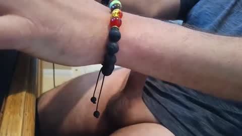 kweeef online show from February 27, 2025, 10:42 pm