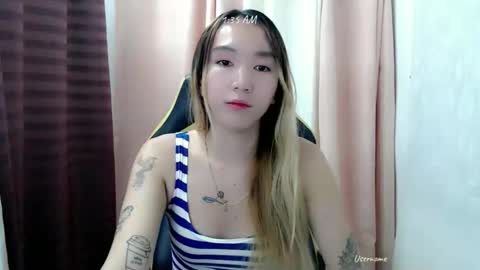 kweenie1026 online show from April 8, 2026, 5:35 pm