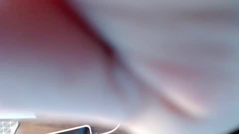 Snapshot of kycee_moris chatting on November 28, 2025, 9:01 am Keycee online show from November 28, 2025, 9:01 am