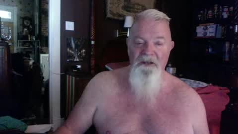 Snapshot of kyhgihntight chatting on June 14, 2026, 8:33 pm Nick Nude Celt KYHighNTight online show from June 14, 2026, 8:33 pm
