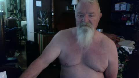 Snapshot of kyhgihntight chatting on July 18, 2026, 9:07 pm Nick Nude Celt KYHighNTight online show from July 18, 2026, 9:07 pm