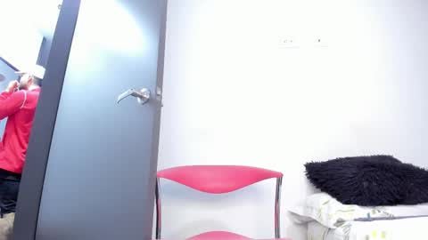 Kyle collinz online show from September 17, 2025, 5:20 am