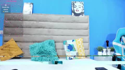 Snapshot of kyledoom chatting on March 1, 2026, 12:29 pm KyleDoom online show from March 1, 2026, 12:29 pm