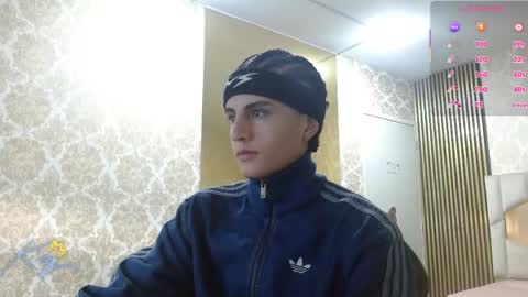 kyler_tay online show from May 25, 2026, 11:27 am