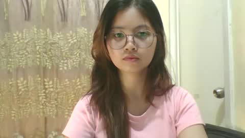 its me KYLIE online show from November 6, 2025, 5:25 pm